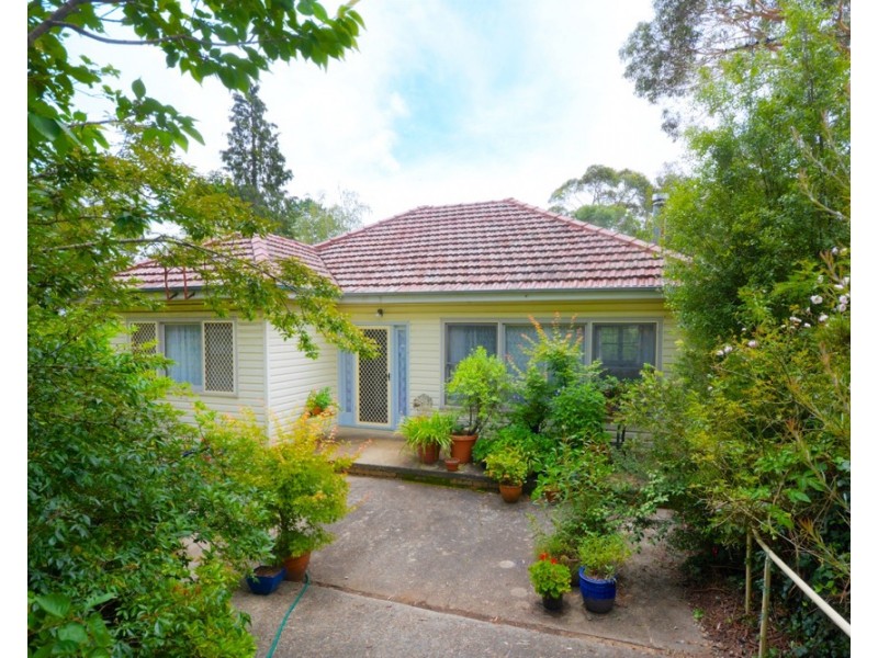 11 Shipley Road, Blackheath NSW 2785
