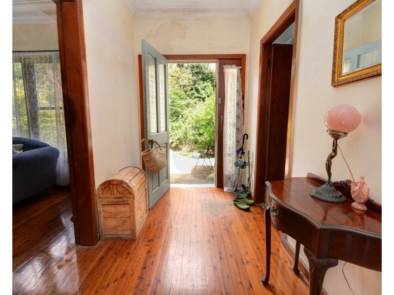 11 Shipley Road, Blackheath NSW 2785