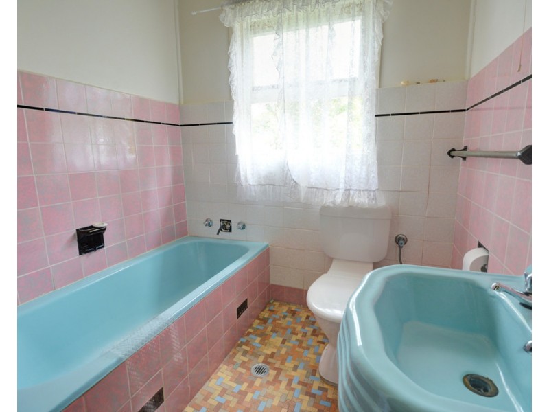 11 Shipley Road, Blackheath NSW 2785