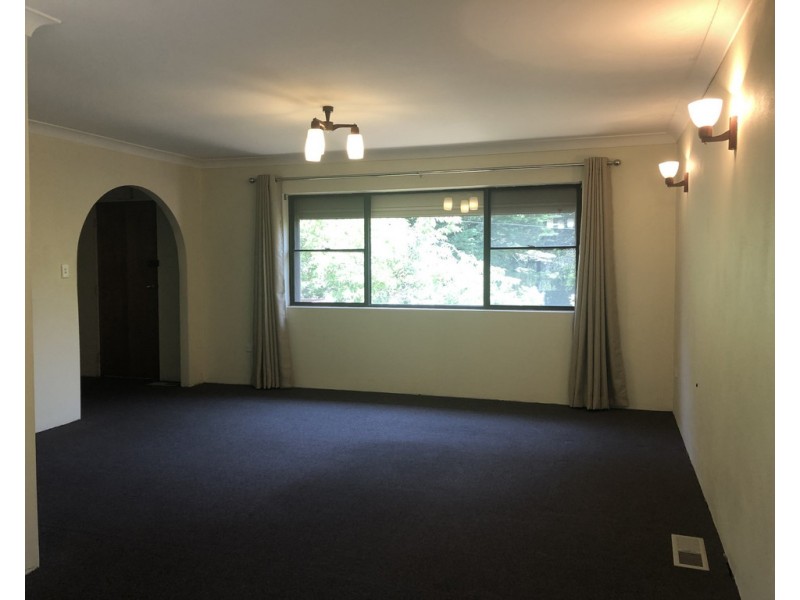 10 MEL AVENUE, Blackheath NSW 2785