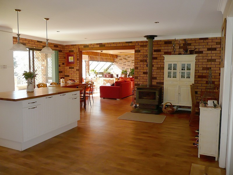 10 Glen St, Blackheath NSW 2785