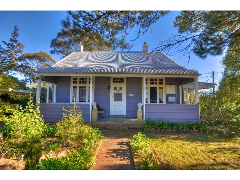 130 Hat Hill Road, Blackheath NSW 2785