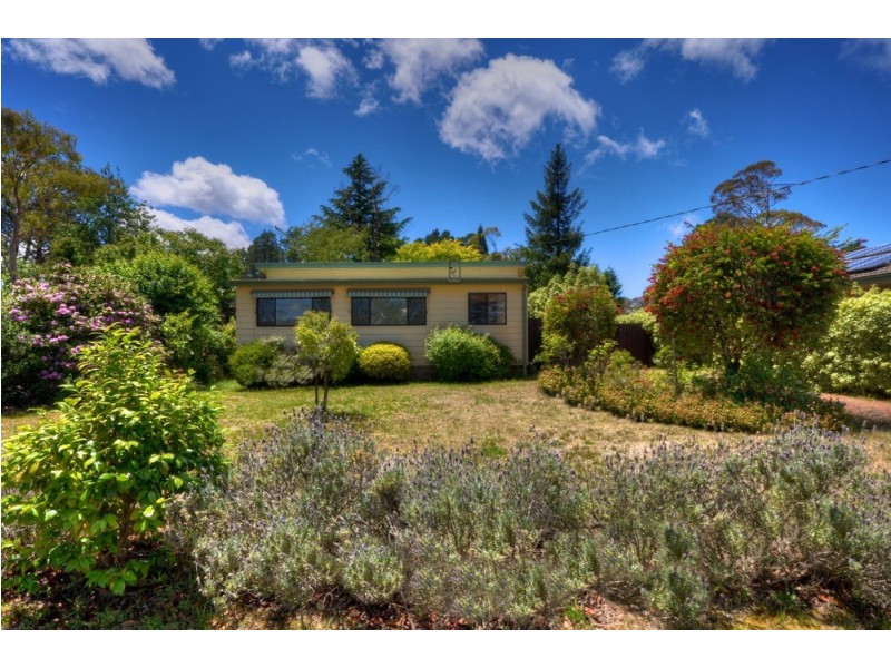 11 Bellevue Crescent, Medlow Bath NSW 2780