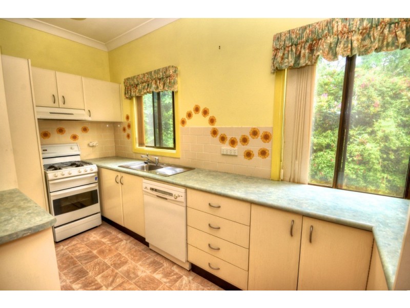 11 Bellevue Crescent, Medlow Bath NSW 2780