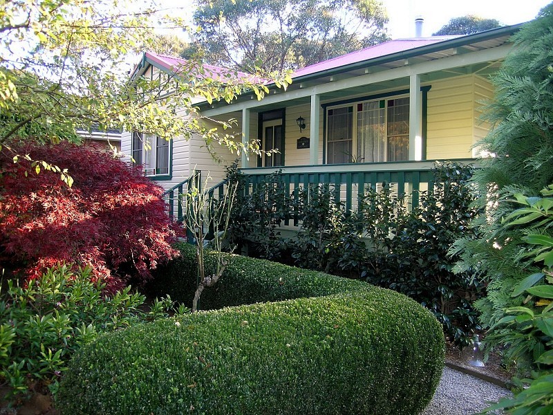 20 St Andrews Avenue, Blackheath NSW 2785