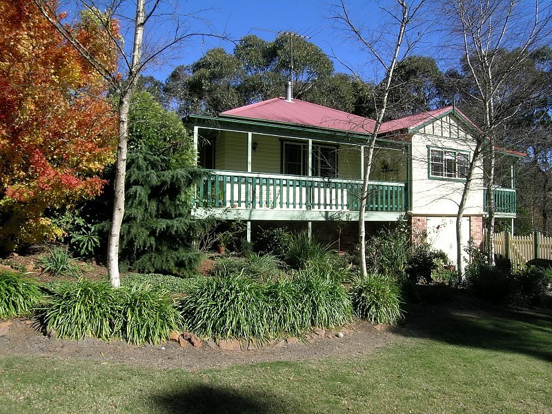 20 St Andrews Avenue, Blackheath NSW 2785