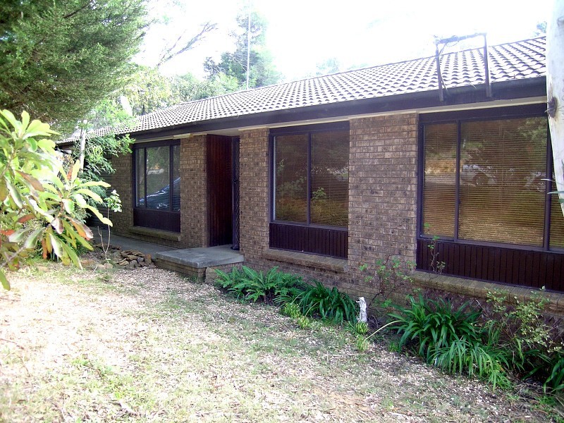 54 Godson Ave, Blackheath NSW 2785