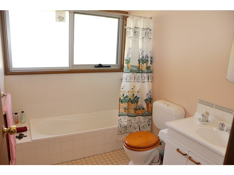 173 Station Street, Blackheath NSW 2785