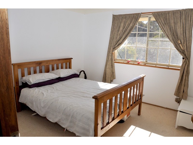 25 Radiance Avenue, Blackheath NSW 2785