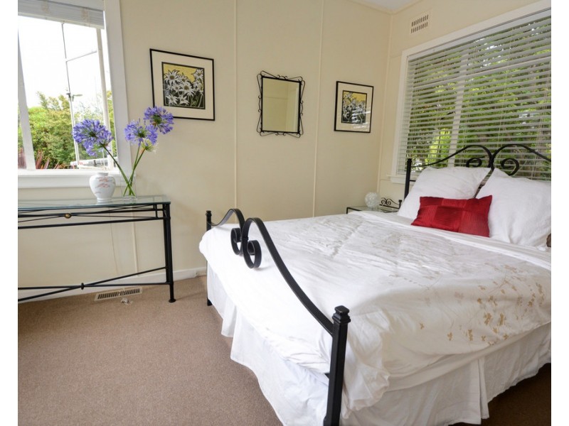 30 Carysfort St, Blackheath NSW 2785