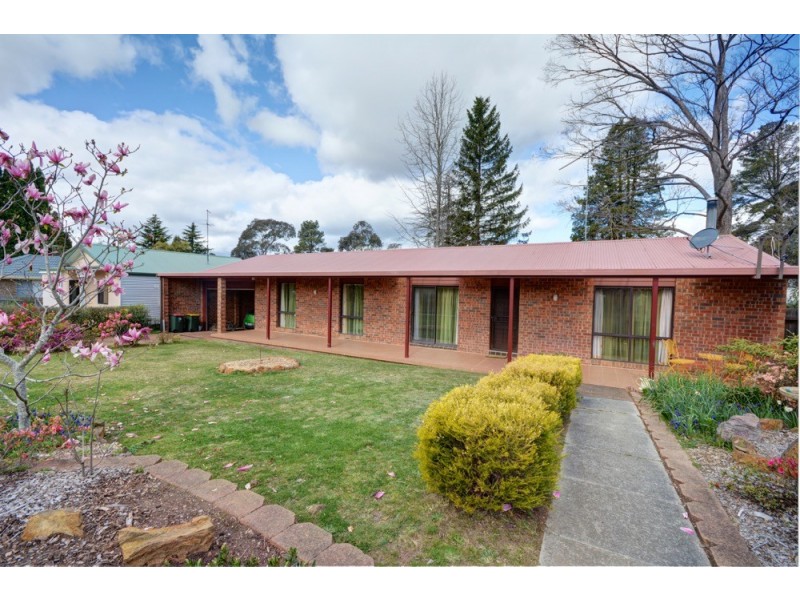 133 – 133A Hat Hill Road, Blackheath NSW 2785