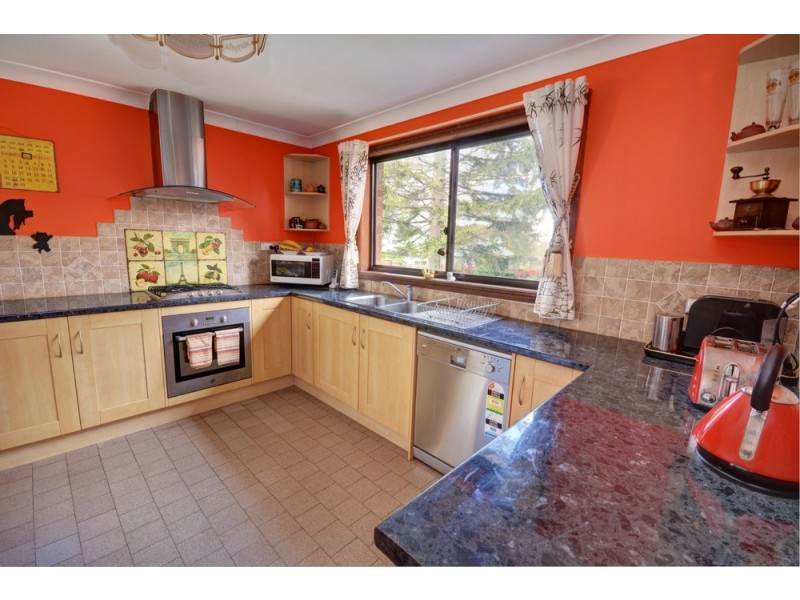 133 – 133A Hat Hill Road, Blackheath NSW 2785