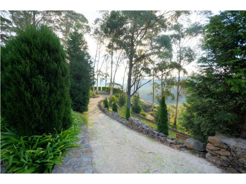 32 Wynnes Rocks Road, Mount Wilson NSW 2786