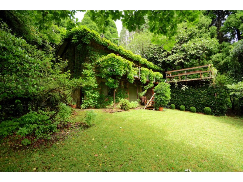 105-107 Mount Irvine Road, Mount Wilson NSW 2786