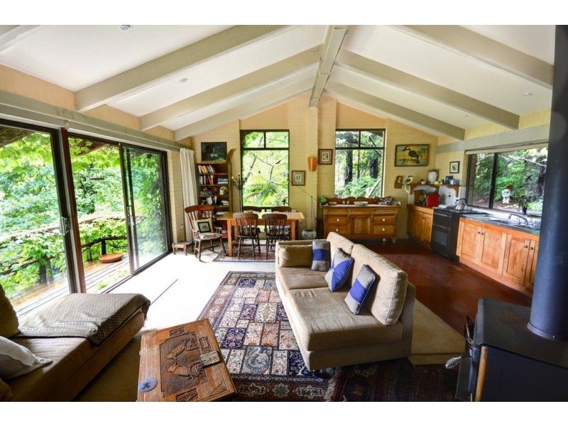 105-107 Mount Irvine Road, Mount Wilson NSW 2786