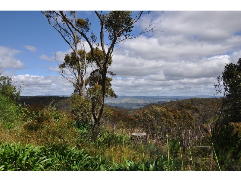 18 Lookout Street, Blackheath NSW 2785