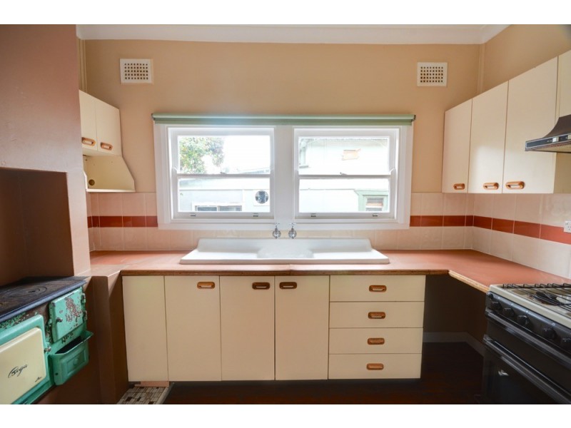 80 Hat Hill Road, Blackheath NSW 2785