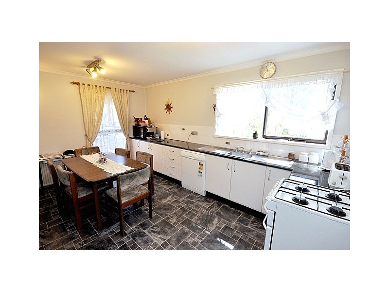 45 Godson Ave, Blackheath NSW 2785