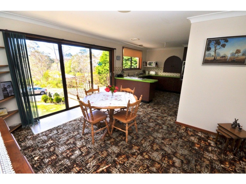 211  Connaught Road, Blackheath NSW 2785