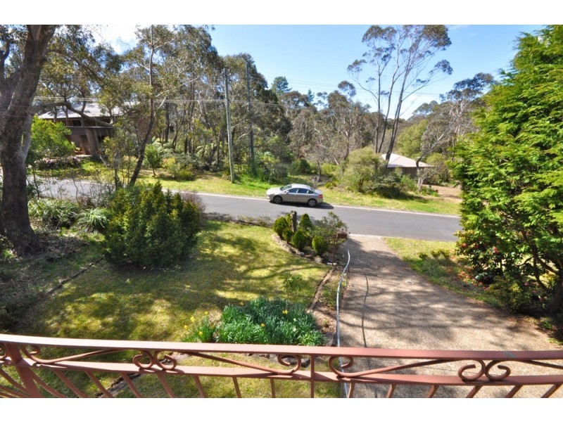 211  Connaught Road, Blackheath NSW 2785