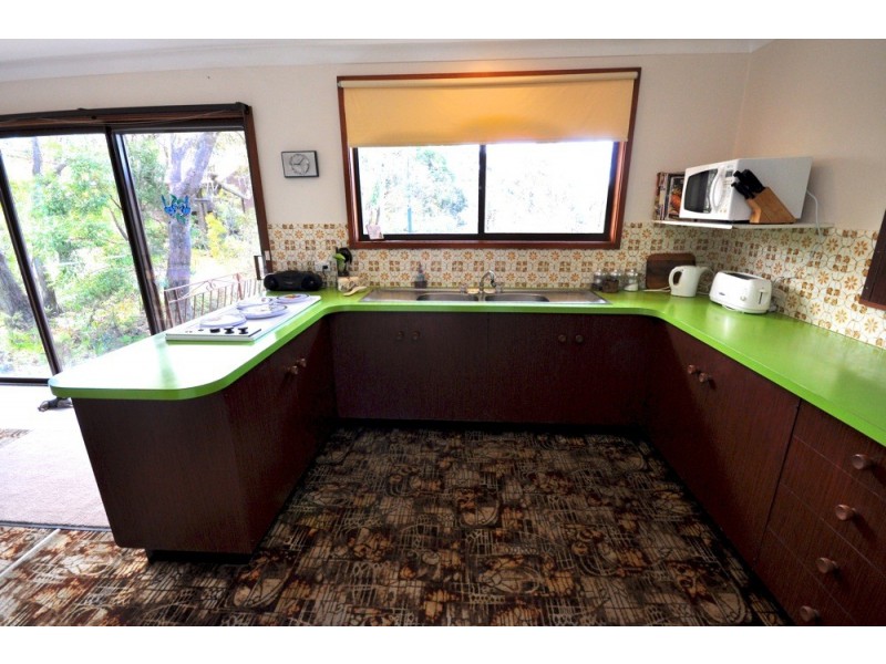 211  Connaught Road, Blackheath NSW 2785