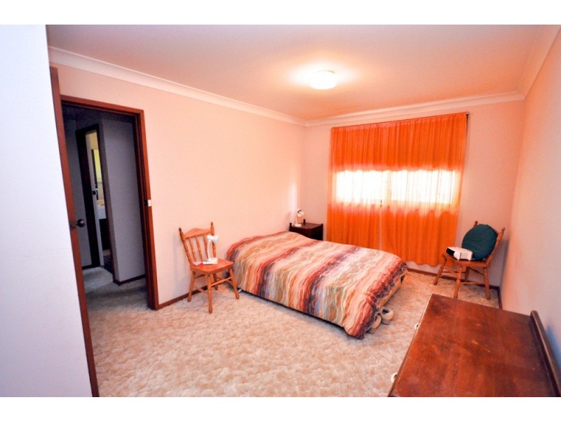 211  Connaught Road, Blackheath NSW 2785