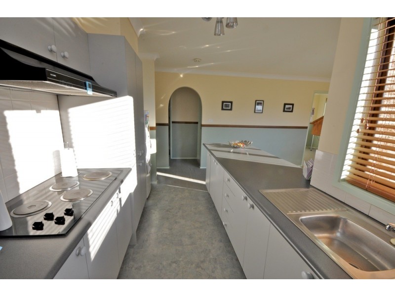 6 First Avenue, Katoomba NSW 2780