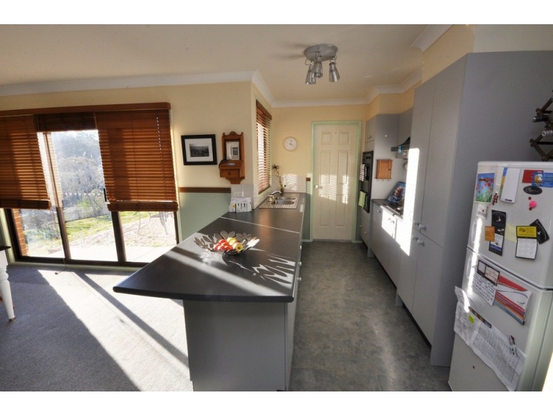 6 First Avenue, Katoomba NSW 2780