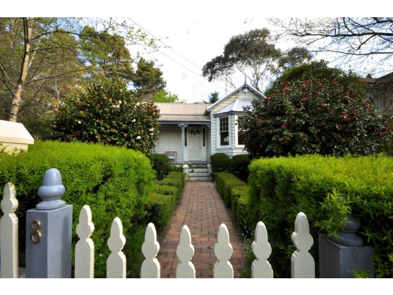 8 Wombat Street, Blackheath NSW 2785