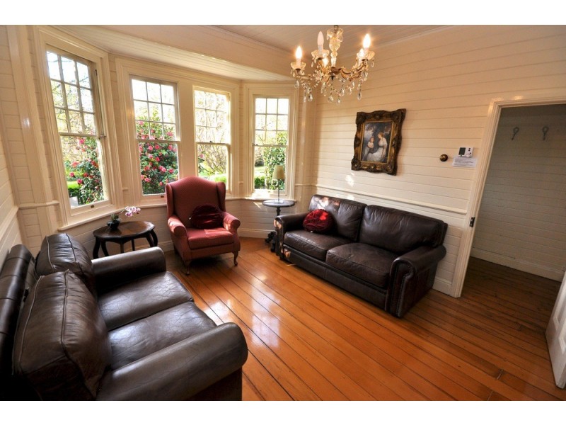 8 Wombat Street, Blackheath NSW 2785