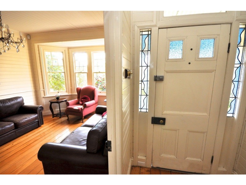 8 Wombat Street, Blackheath NSW 2785