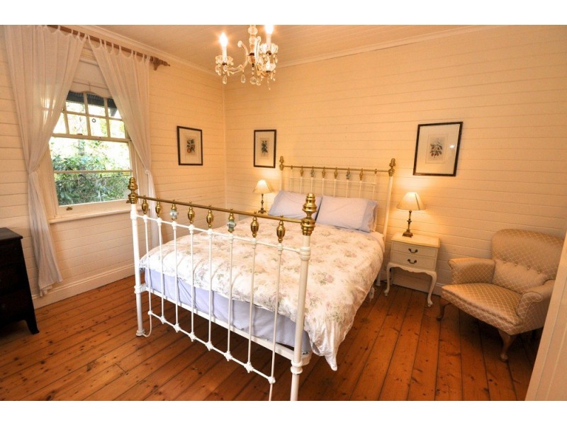 8 Wombat Street, Blackheath NSW 2785