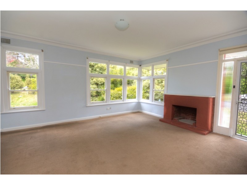 57 Montgomery Street, Mount Victoria NSW 2786