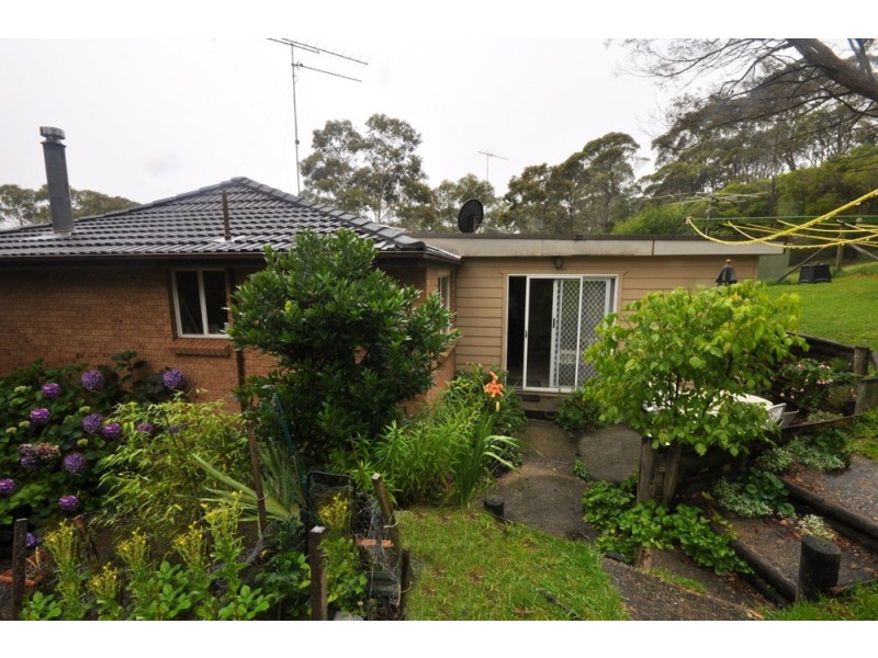 19 Third Street, Blackheath NSW 2785