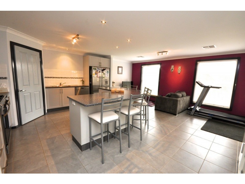 122 Kerma Crescent, Clarence NSW 2790