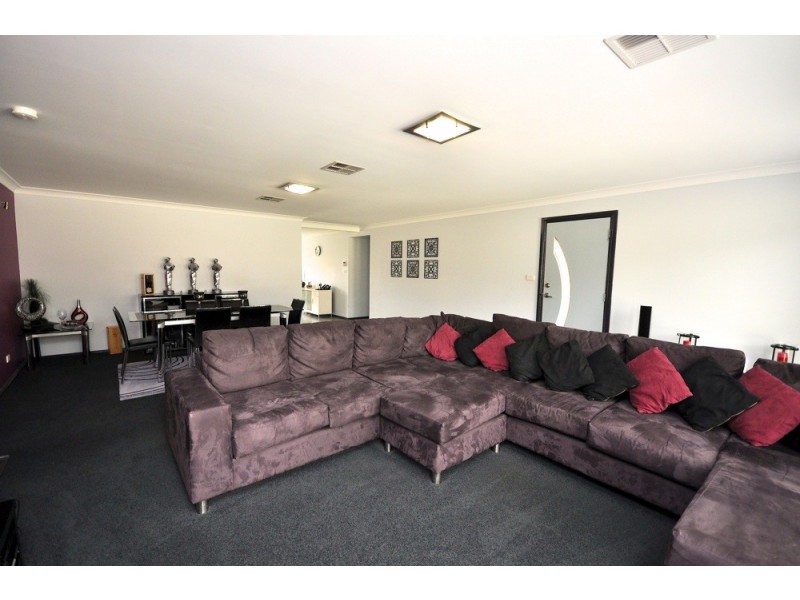 122 Kerma Crescent, Clarence NSW 2790