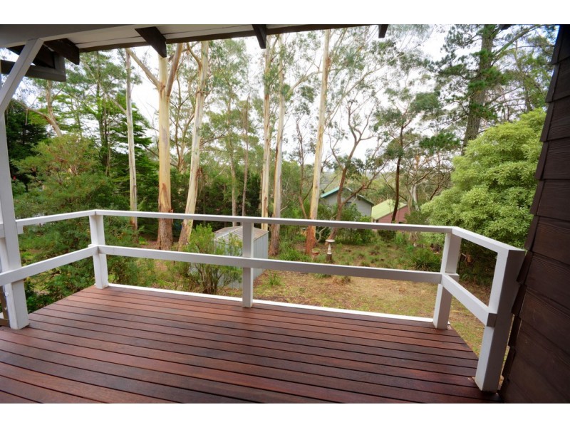 14 St Elmo Avenue, Blackheath NSW 2785