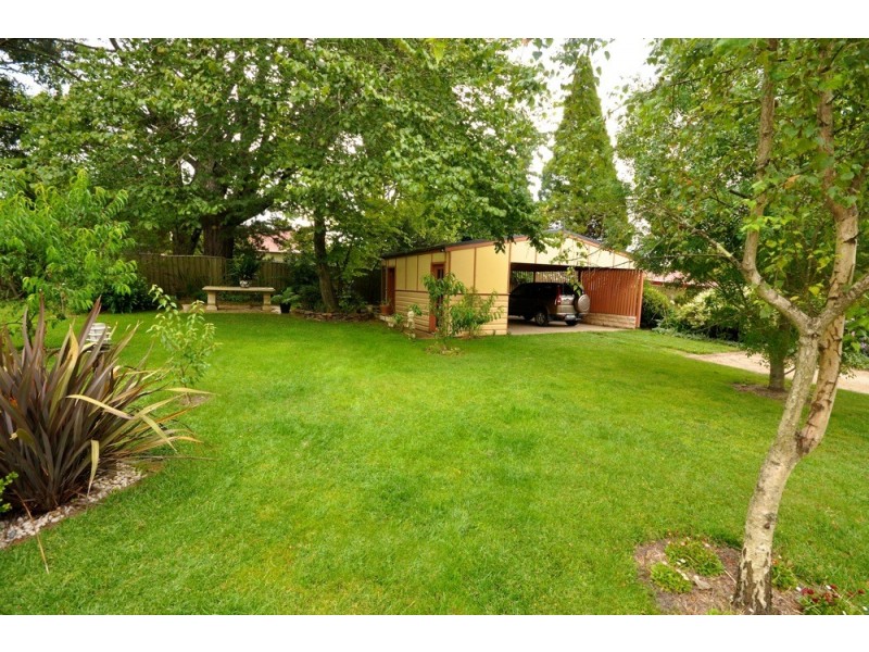 98 Wentworth Street, Blackheath NSW 2785