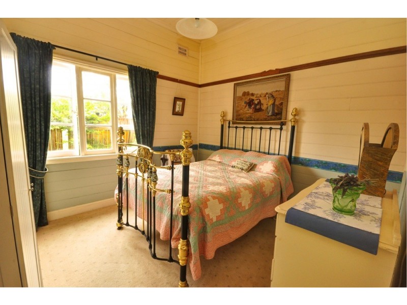 98 Wentworth Street, Blackheath NSW 2785