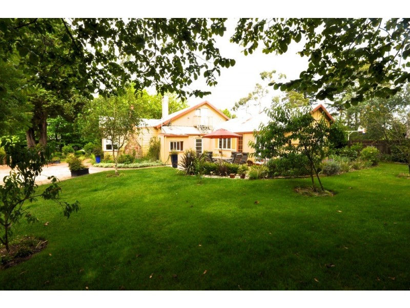 98 Wentworth Street, Blackheath NSW 2785