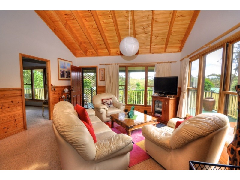 11 Hillier Avenue, Blackheath NSW 2785
