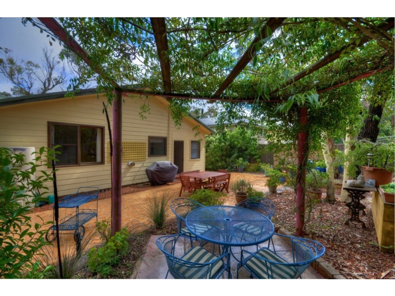 11 Hillier Avenue, Blackheath NSW 2785