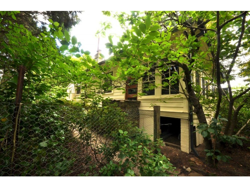 18 Brightlands Avenue, Blackheath NSW 2785