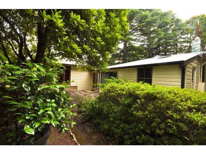 18 Brightlands Avenue, Blackheath NSW 2785