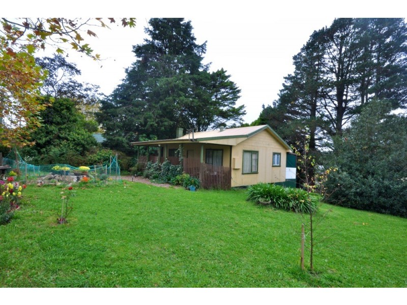 38 Railway Parade, Medlow Bath NSW 2780