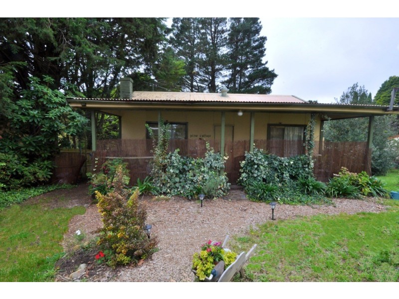 38 Railway Parade, Medlow Bath NSW 2780