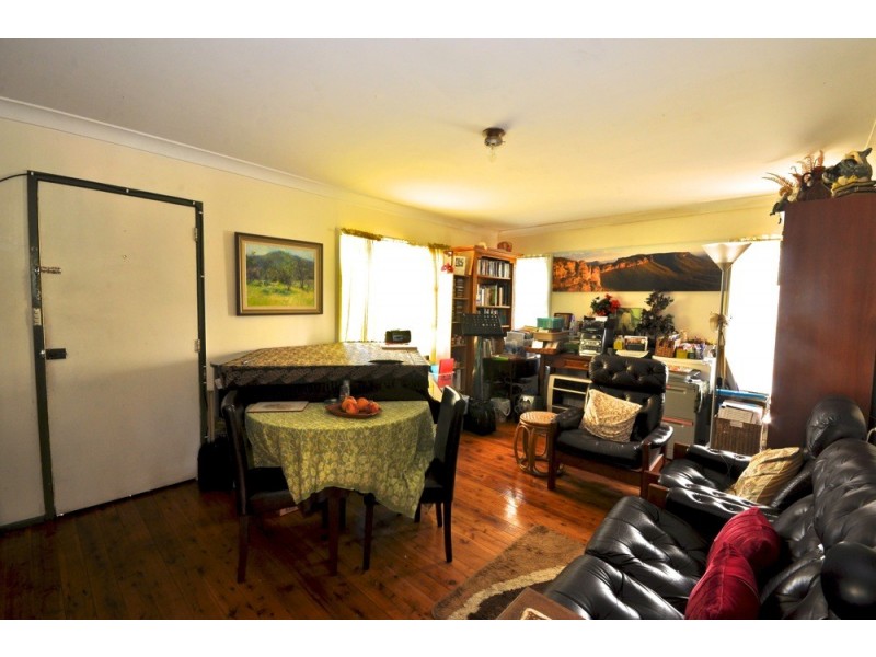 38 Railway Parade, Medlow Bath NSW 2780