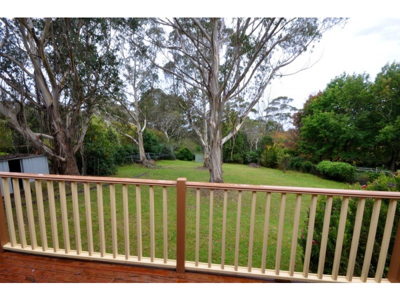 11 Mount York Rd, Mount Victoria NSW 2786