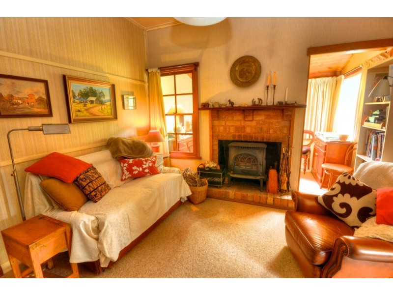 5 Grose Street, Blackheath NSW 2785