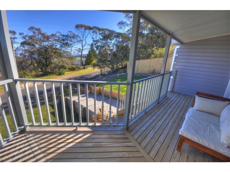 1 Lookout Street, Blackheath NSW 2785